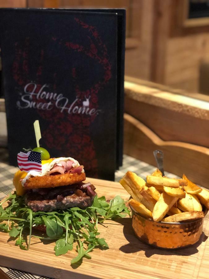 Montana Chalet Hotel & Spa Le Sauze Eksteriør billede